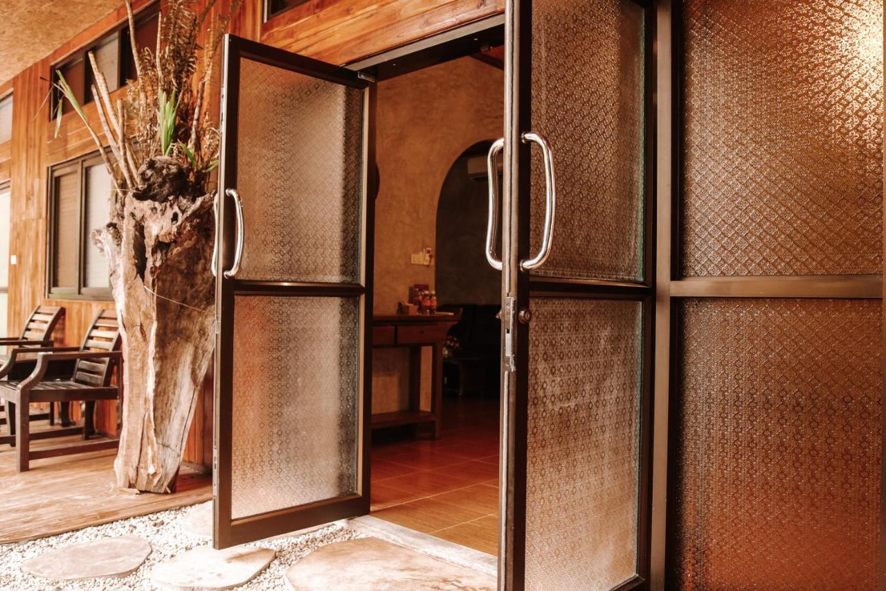 Namphung Phuket Boutique Resort Rawai Экстерьер фото