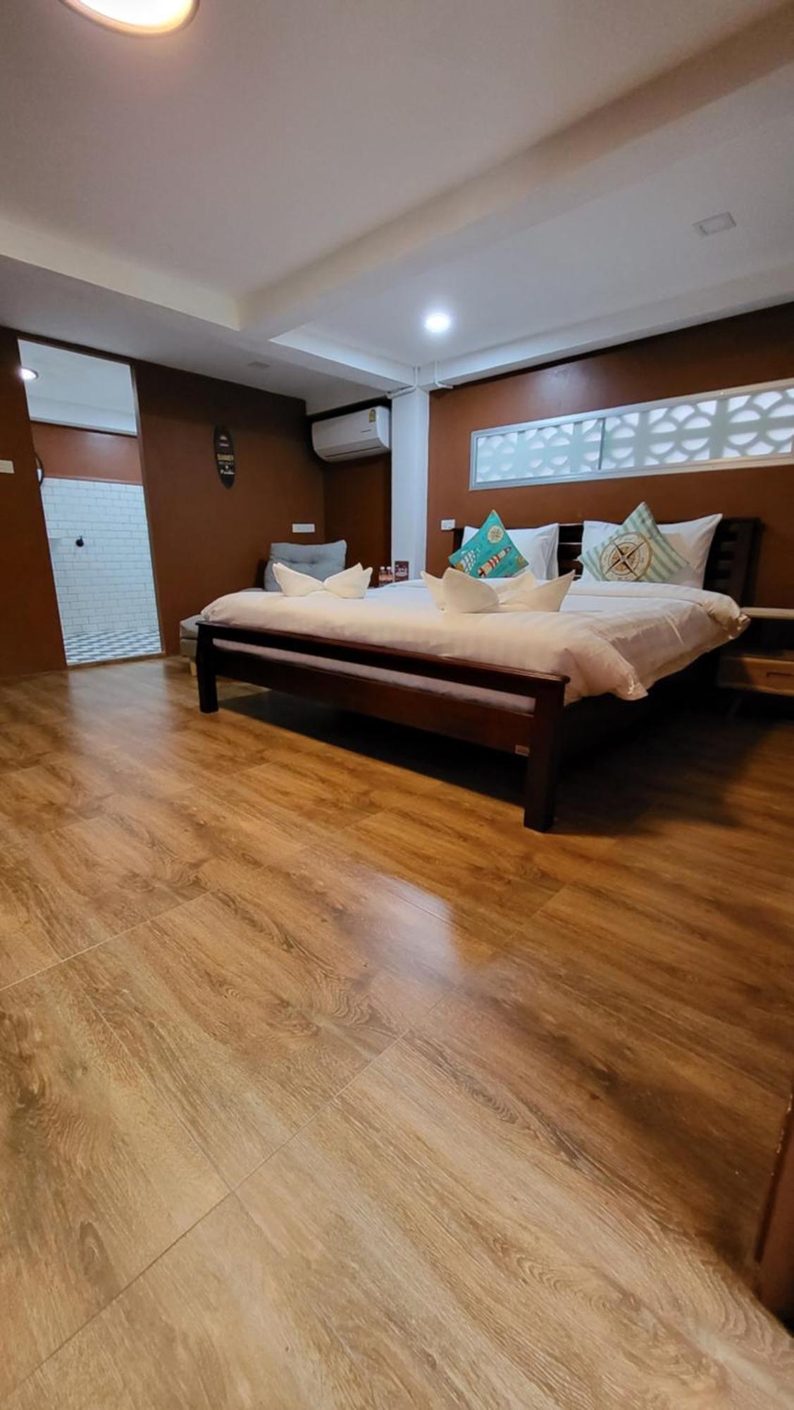 Namphung Phuket Boutique Resort Rawai Номер фото