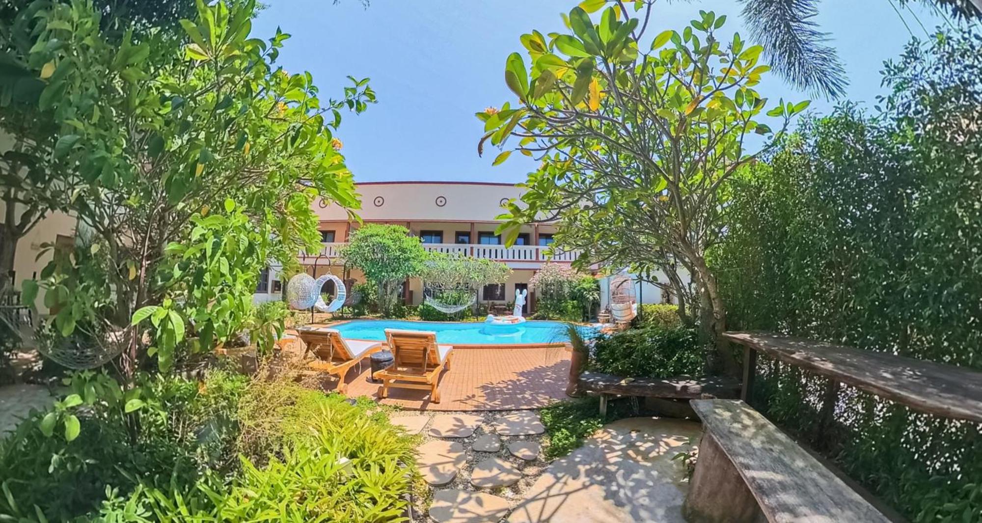 Namphung Phuket Boutique Resort Rawai Экстерьер фото